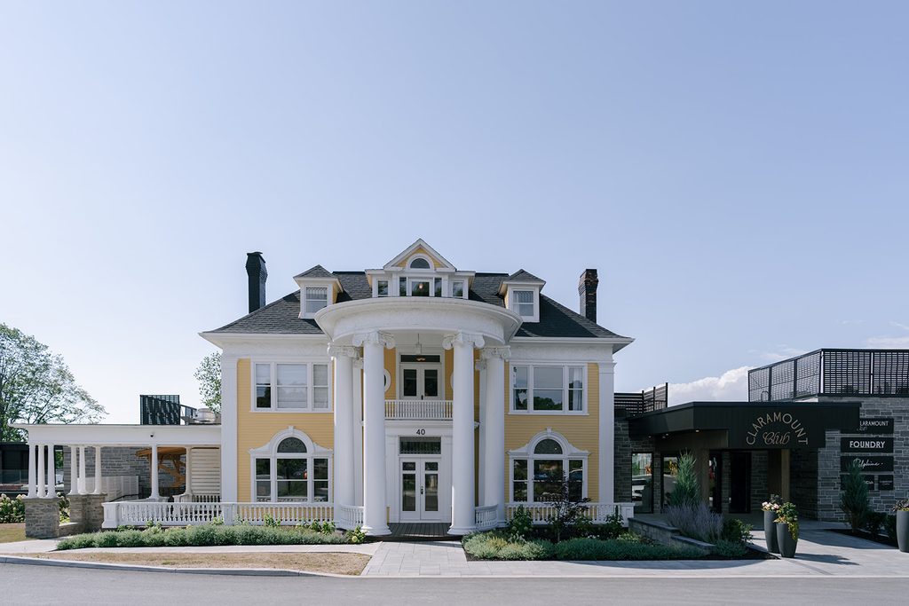 Prince Edward county wedding venue Claramount club